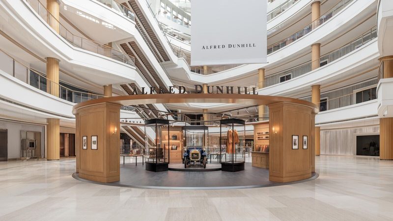 ALFRED DUNHILL Heritage in Motion